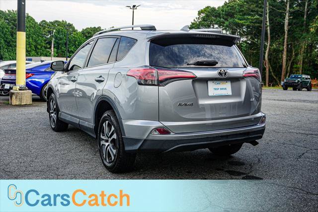 Used 2016 Toyota RAV4 LE FWD image 11