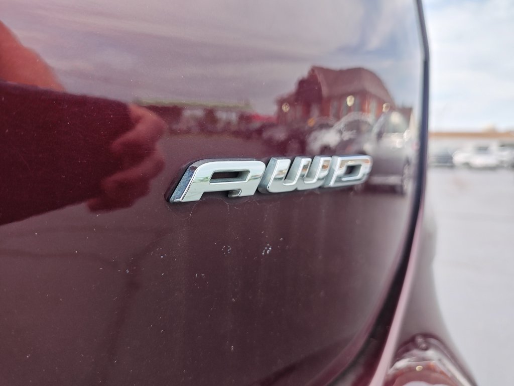 Used 2021 Ford Edge SEL AWD/4WD image 25