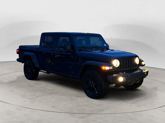 Used 2025 Jeep Gladiator Sport image 7