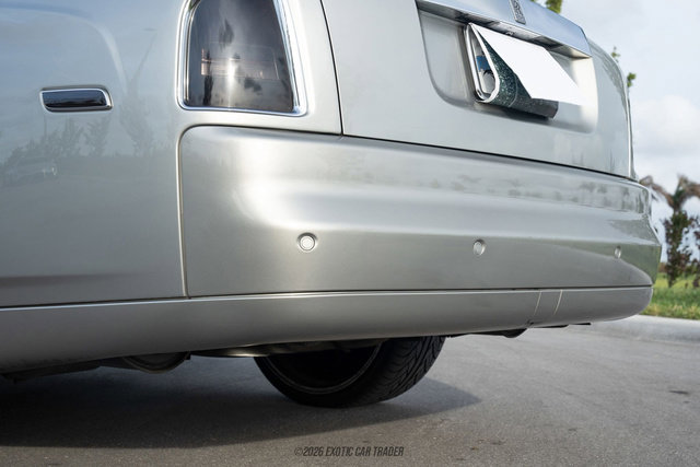 Used 2005 Rolls-Royce Phantom Sedan RWD image 79
