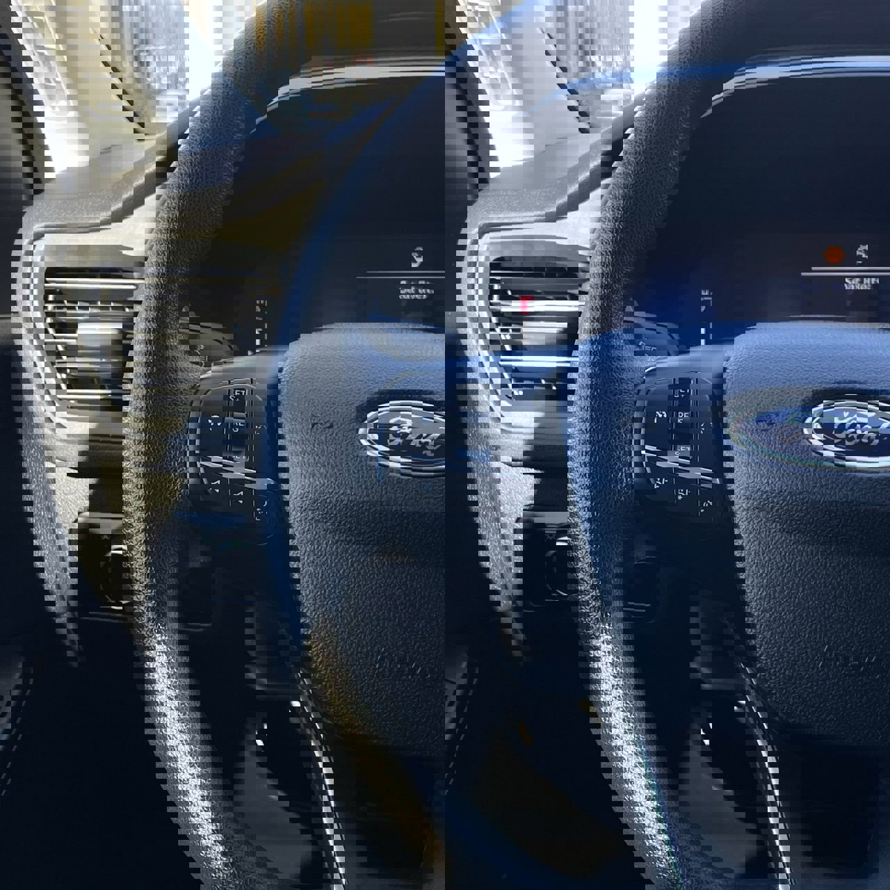 Used 2025 Ford Escape Active image 13