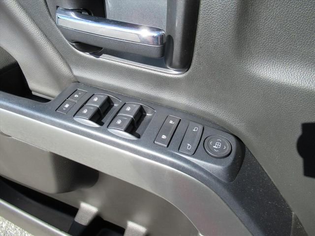 Used 2018 Chevrolet Silverado 1500 LT image 19