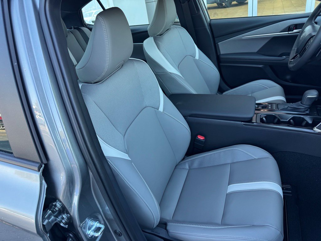 New 2026 Toyota Camry SE w/ Convenience Package AWD/4WD image 9