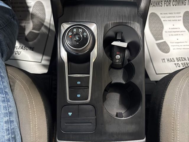 Used 2022 Ford Escape SE image 11