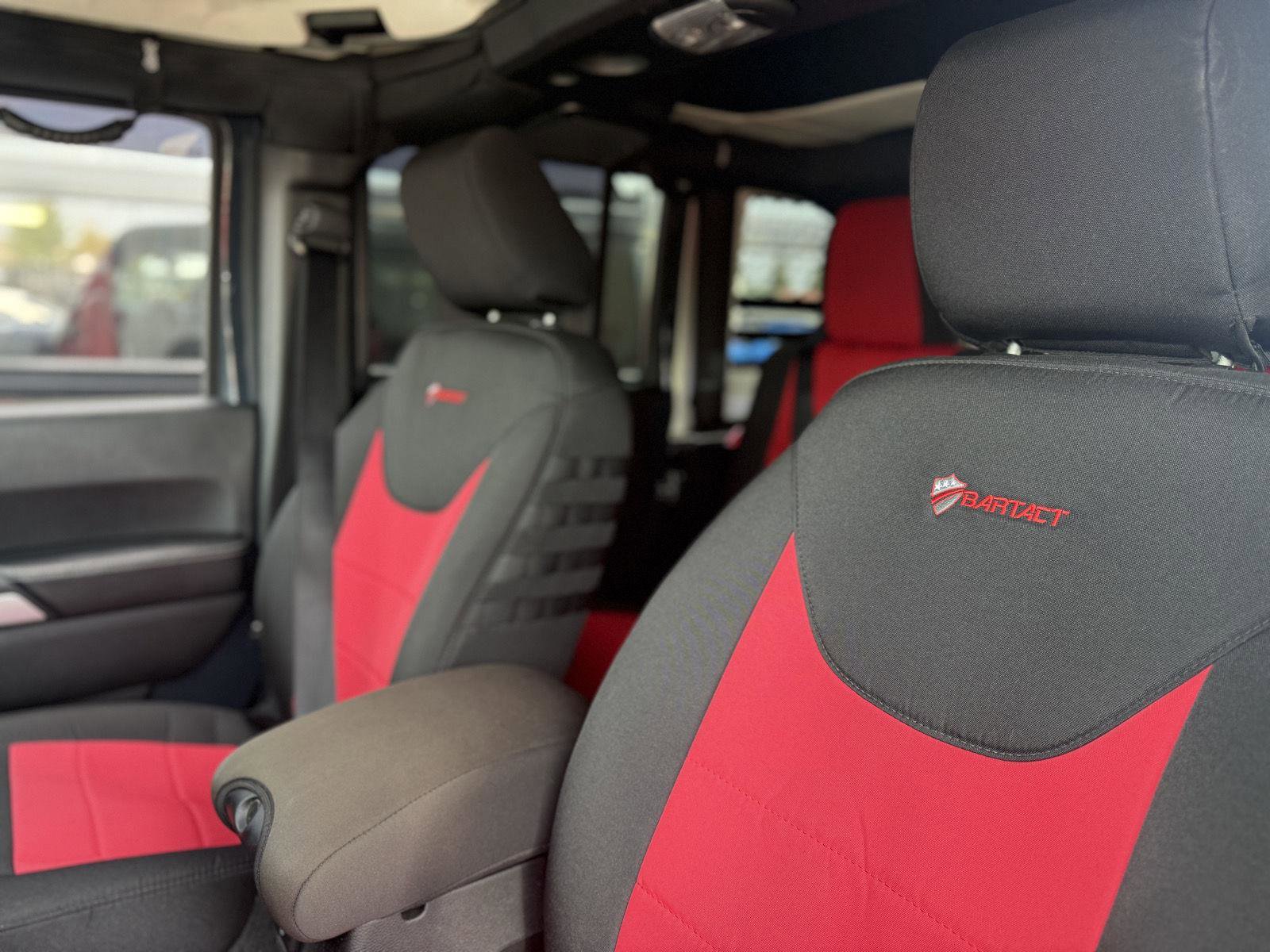 Used 2016 Jeep Wrangler Unlimited Rubicon image 9