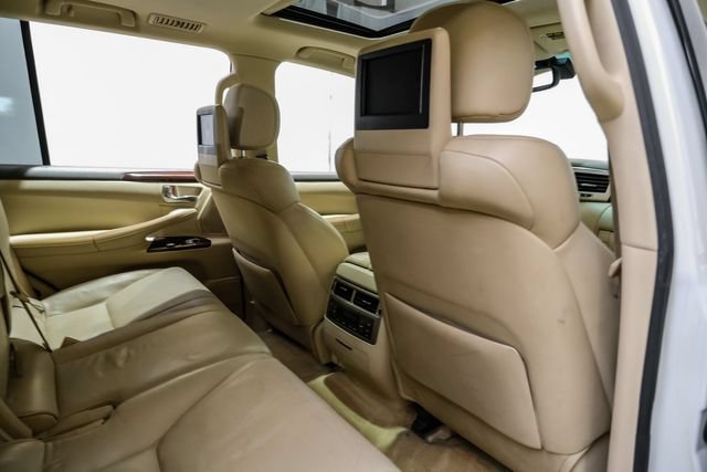 Used 2014 Lexus LX 570 4WD image 38