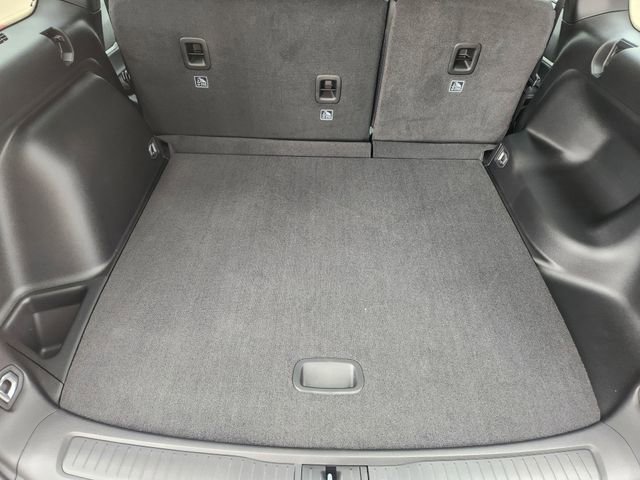 New 2025 Jeep Grand Cherokee Limited w/ Black Appearance Package RWD image 22