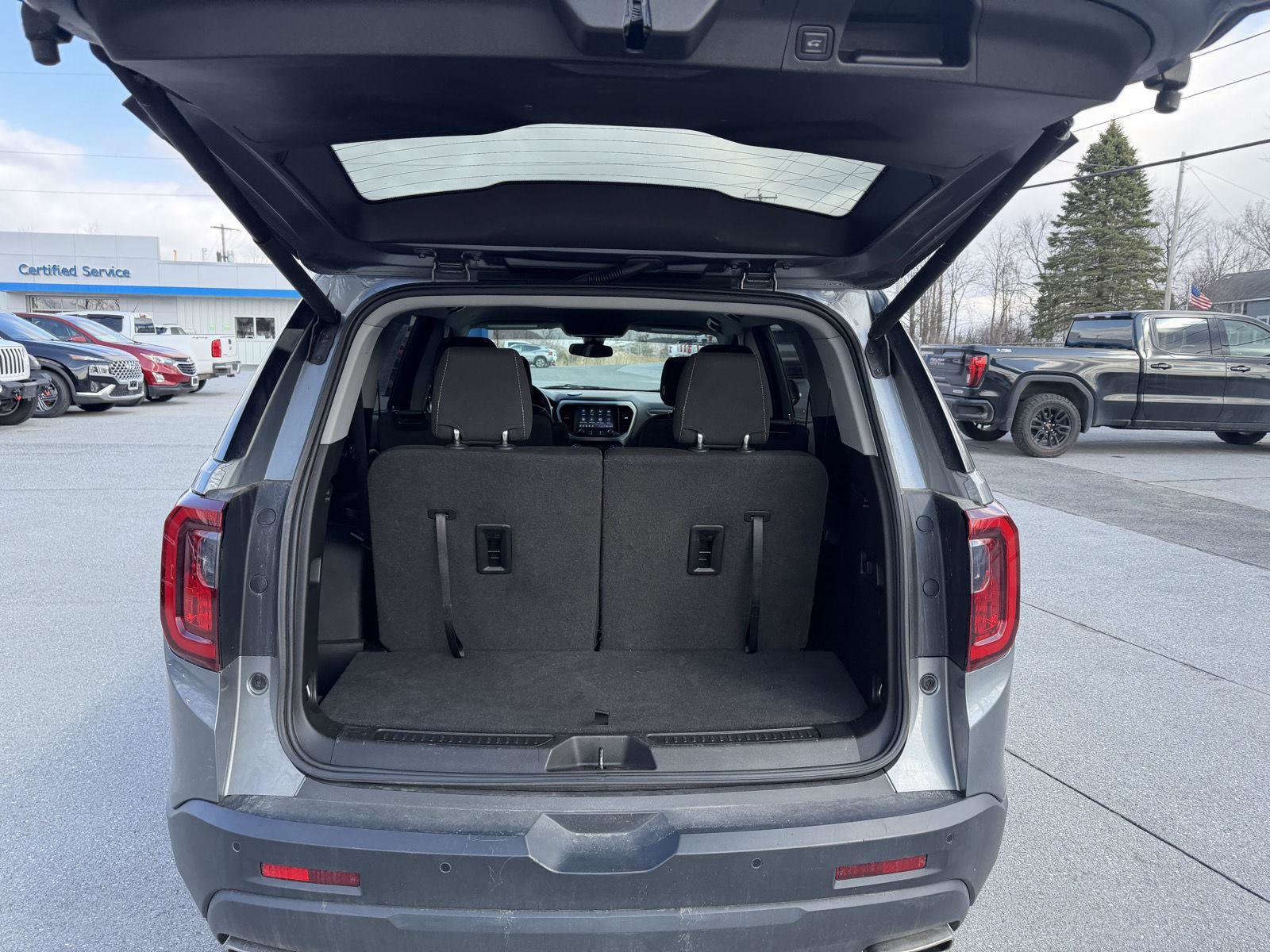 Used 2021 GMC Acadia SLE w/ Driver Convenience Package image 21