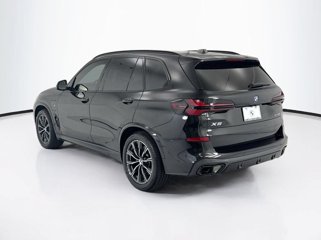 Used 2024 BMW X5 xDrive50e w/ Executive Package AWD/4WD image 7