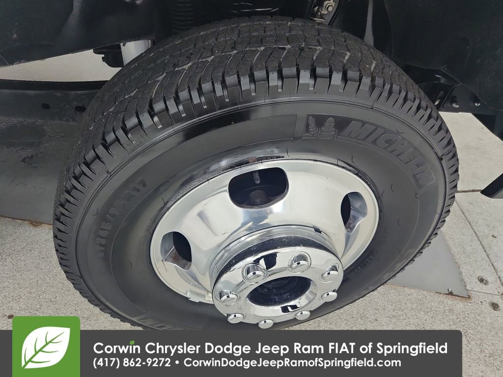 Used 2019 Ford F350 XLT image 25