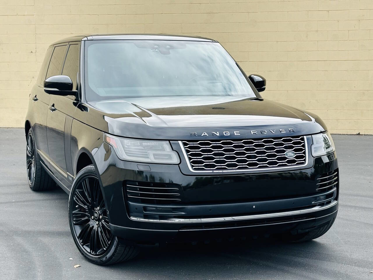 Used 2018 Land Rover Range Rover Long Wheelbase Supercharged