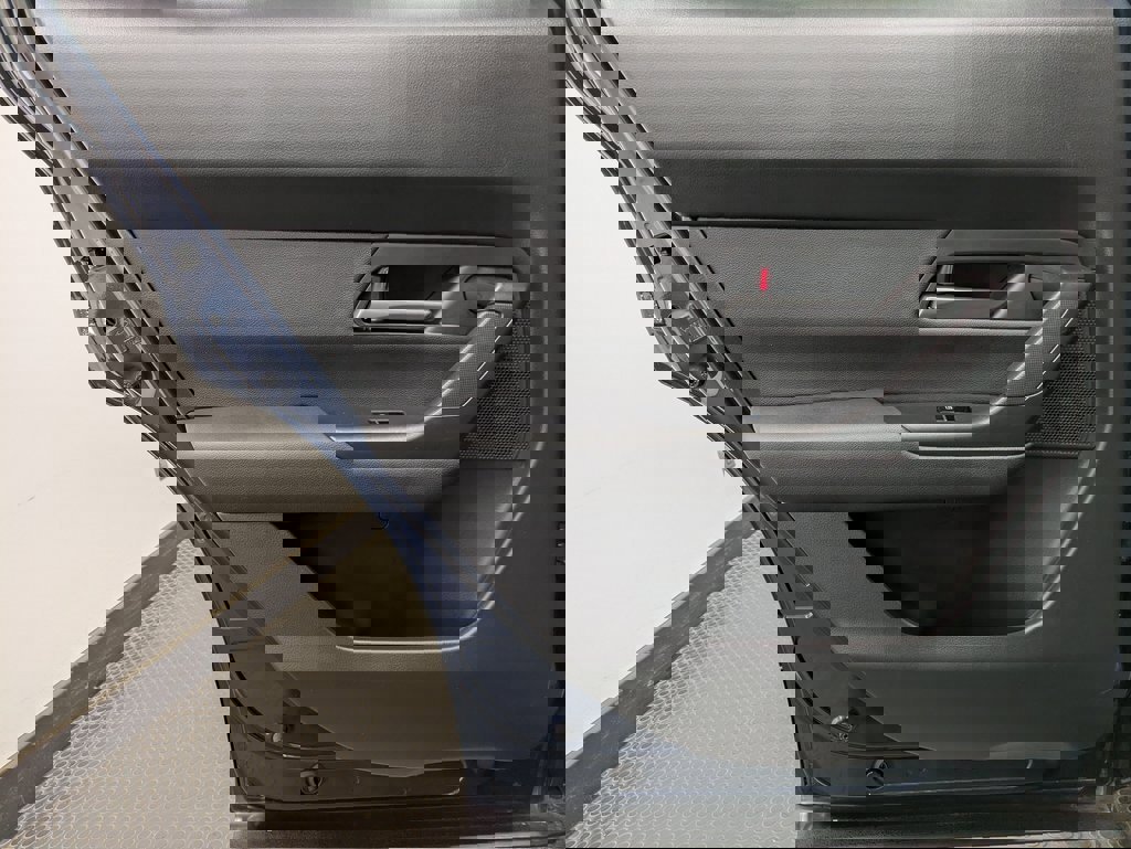 Certified 2025 MAZDA CX-50 AWD 2.5 S w/ Cargo Package image 22