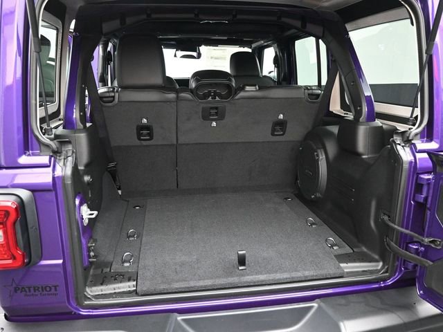 New 2026 Jeep Wrangler Unlimited Rubicon AWD/4WD image 19