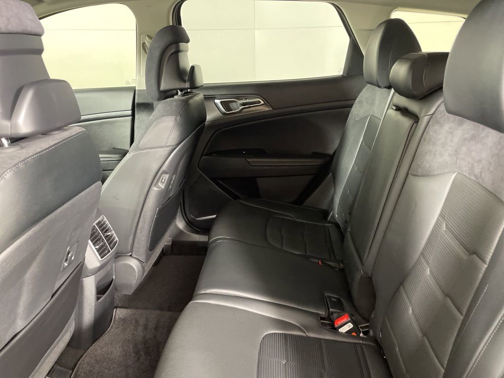 New 2026 Kia Sportage SX FWD image 38