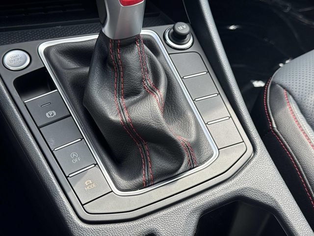 New 2026 Volkswagen Jetta GLI Autobahn FWD image 24