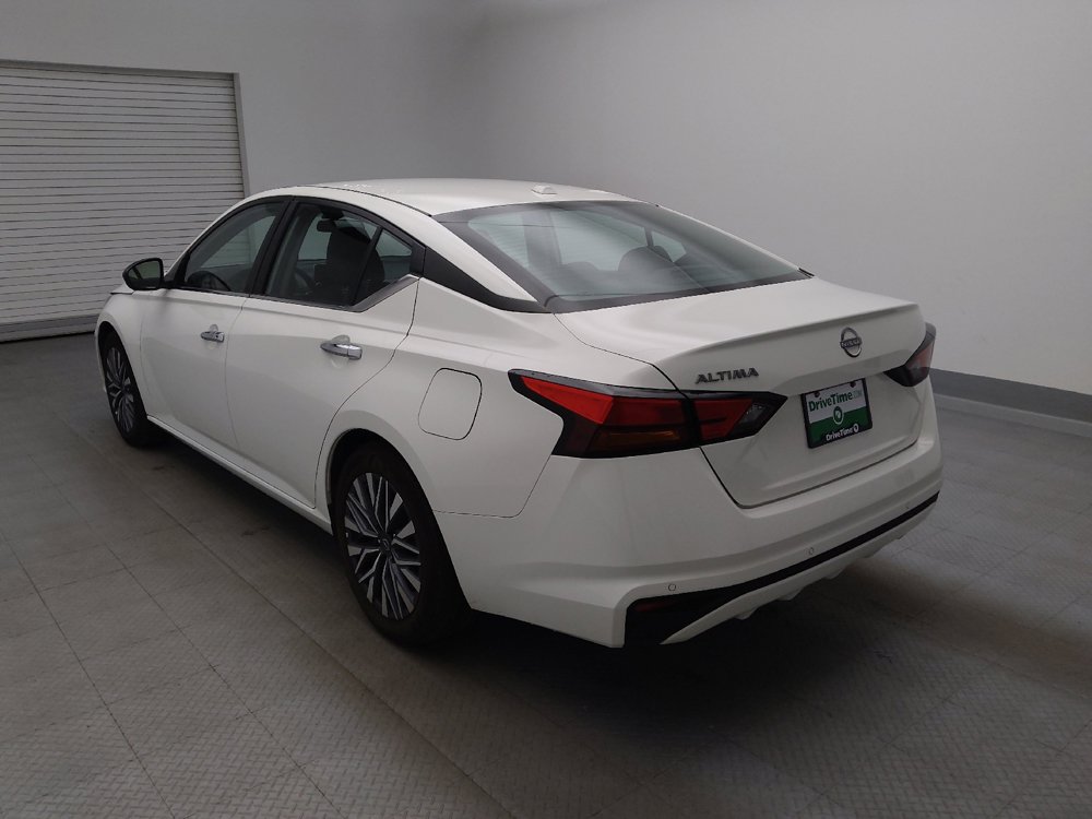 Used 2025 Nissan Altima 2.5 SV FWD image 5
