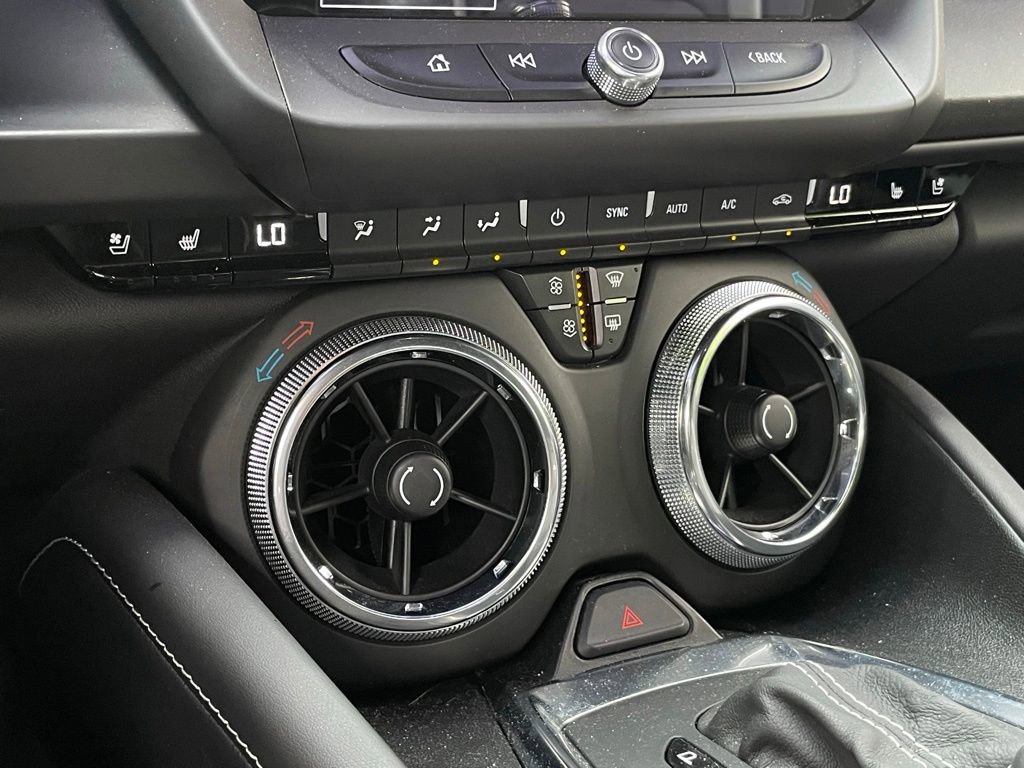 Used 2021 Chevrolet Camaro SS RWD image 18