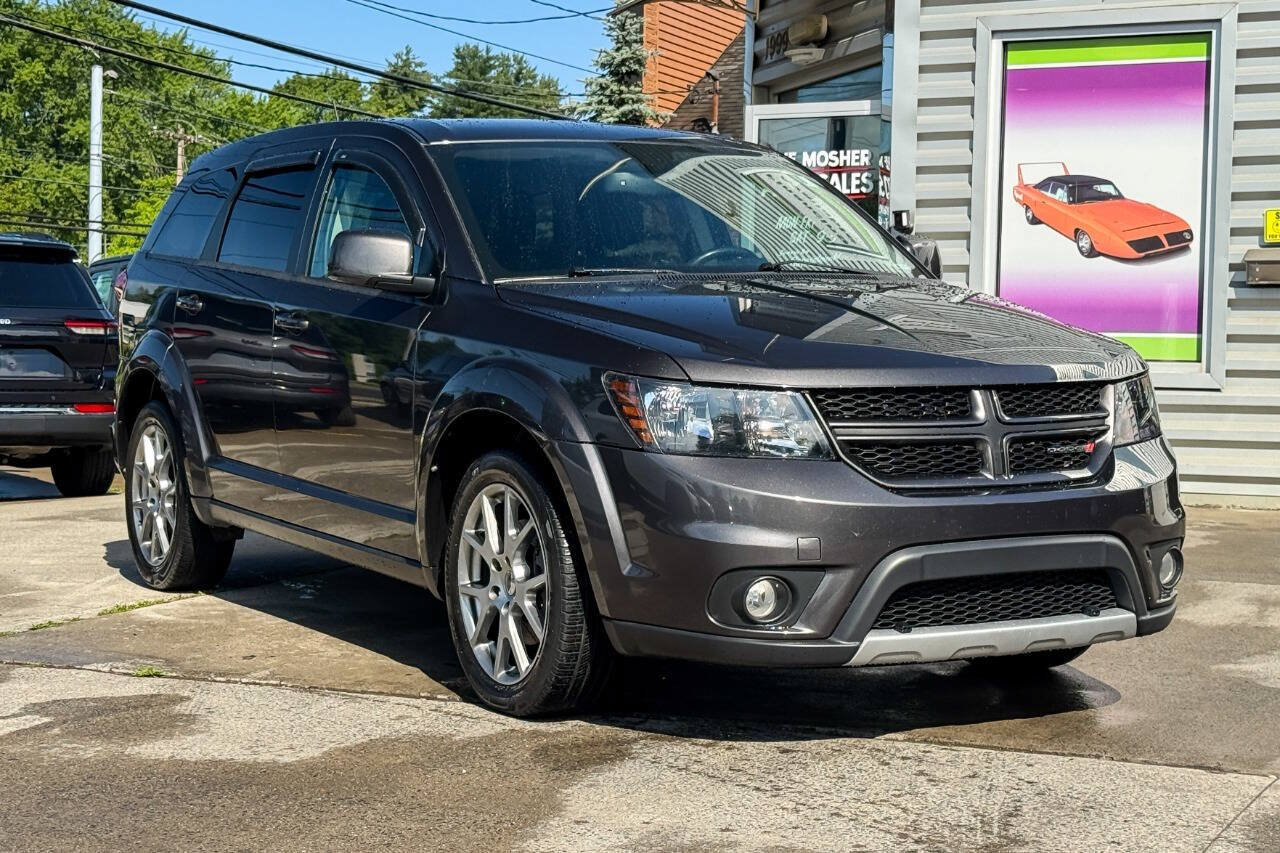 Used 2018 Dodge Journey GT w/ Driver Convenience Group AWD/4WD image 1