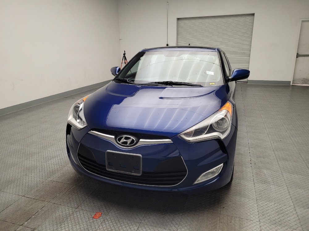 Used 2016 Hyundai Veloster w/ Option Group 02 FWD image 15