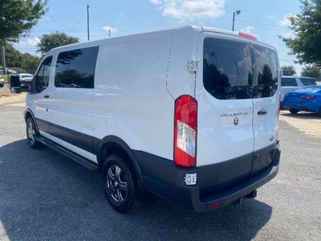 Used 2018 Ford Transit 250 130 Low Roof w/ Exterior Upgrade Package RWD image 3