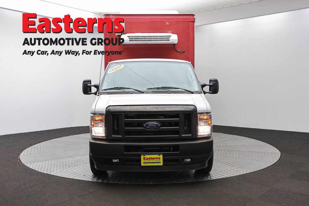 Used 2023 Ford E-350 and Econoline 350 Super Duty w/ Power Windows & Locks Group RWD image 2