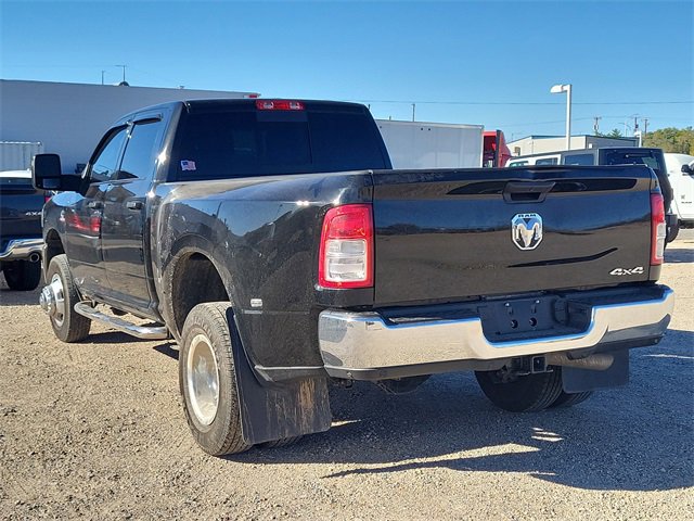 Used 2024 RAM 3500 Tradesman w/ Chrome Appearance Group image 9