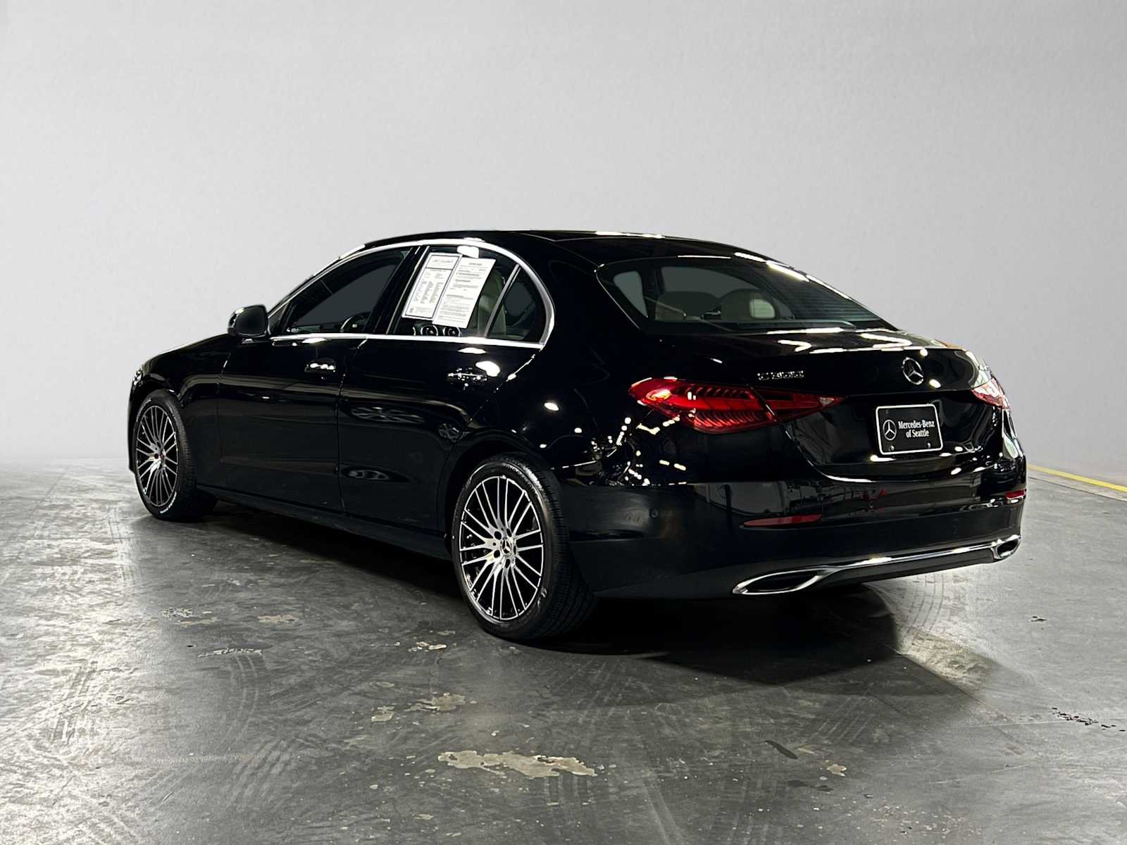 Certified 2026 Mercedes-Benz C 300 4MATIC Sedan image 5