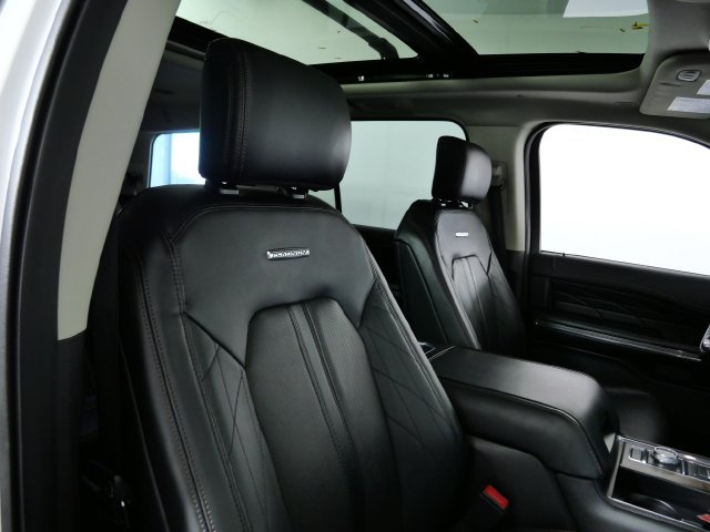 Certified 2019 Ford Expedition Platinum AWD/4WD image 11