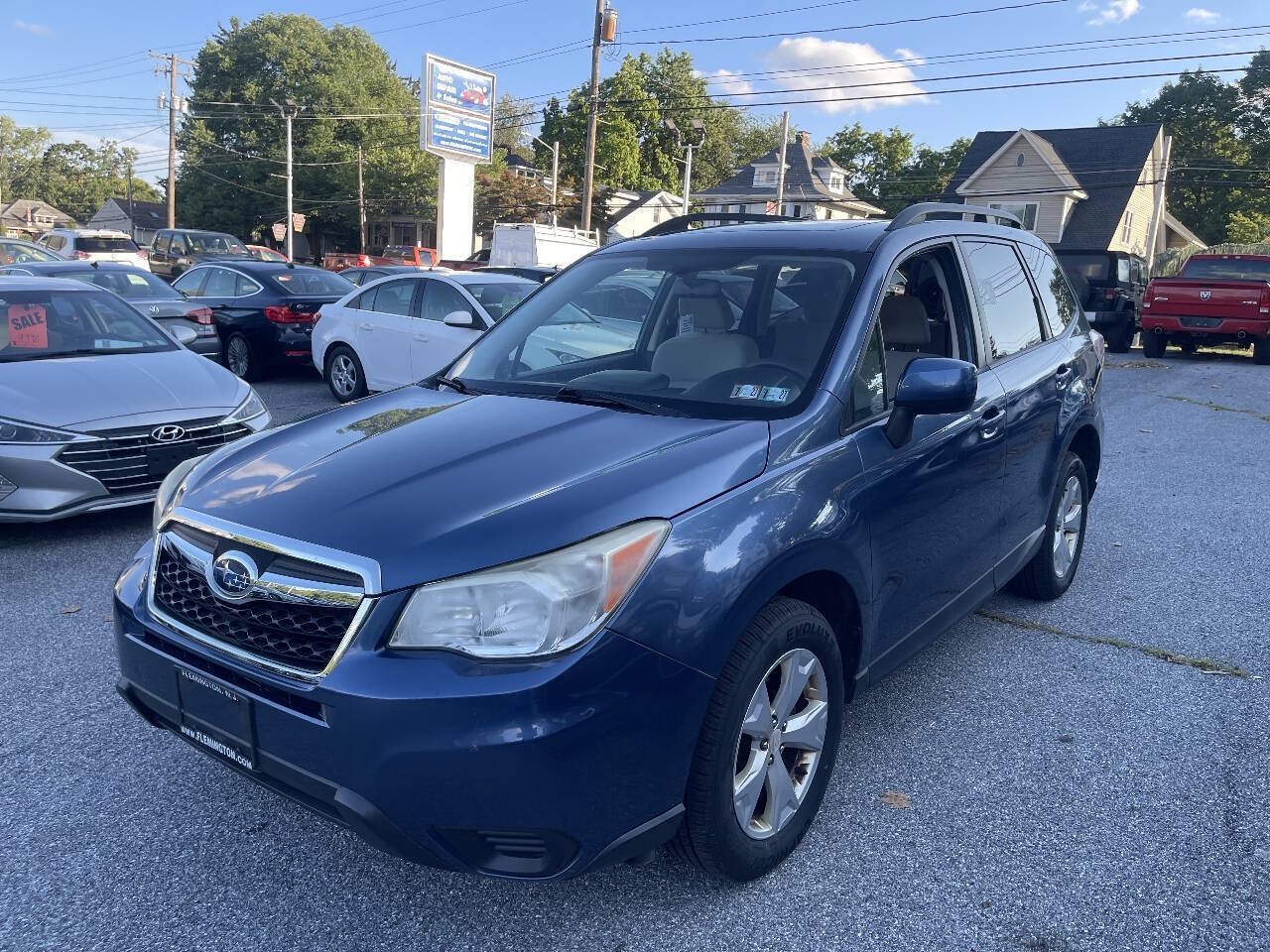 Used 2014 Subaru Forester 2.5i Premium w/ All-Weather Package AWD/4WD image 2