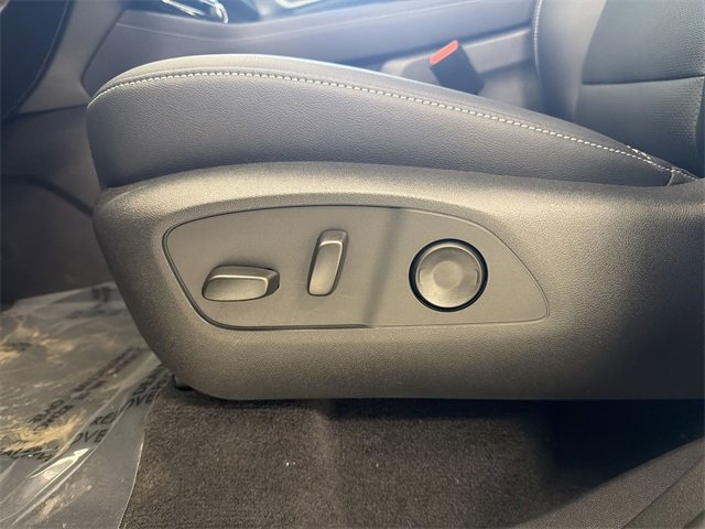 New 2026 Chevrolet Traverse LT w/ Sun and Wheel Package image 23