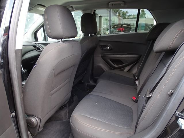 Used 2020 Chevrolet Trax LS w/ Tint and Cruise Package image 24