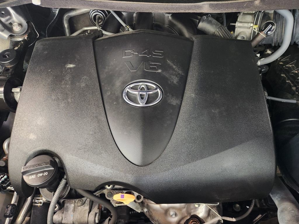 Used 2020 Toyota Sienna XLE Premium w/ Carpet Mat Package AWD/4WD image 34