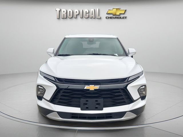 Used 2023 Chevrolet Blazer LT AWD/4WD image 8