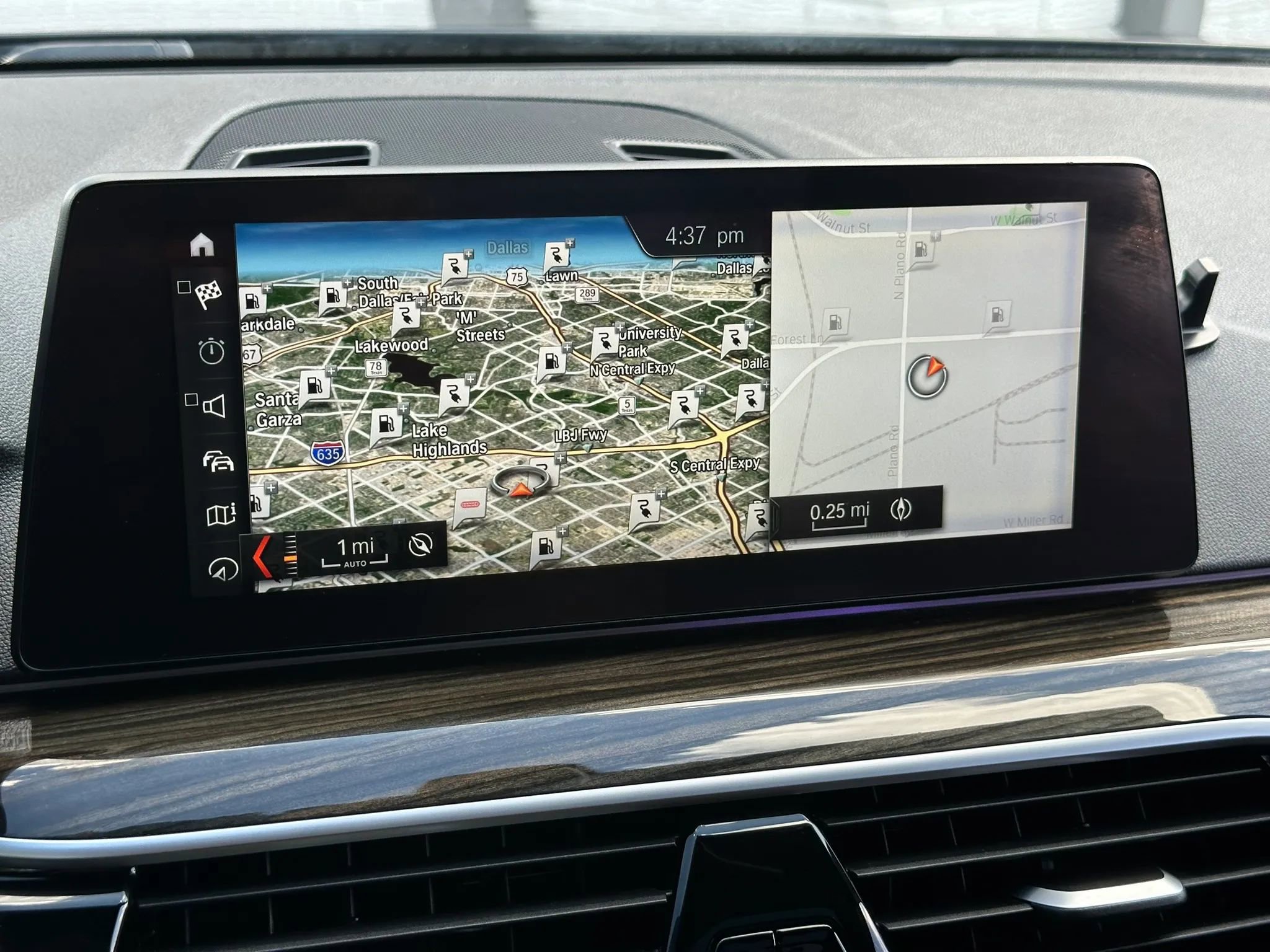 Used 2018 BMW 530e w/ Premium Package 2 image 37