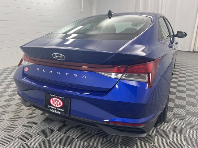 Used 2023 Hyundai Elantra SEL image 6