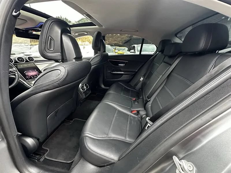 Used 2022 Mercedes-Benz C 300 Sedan image 15