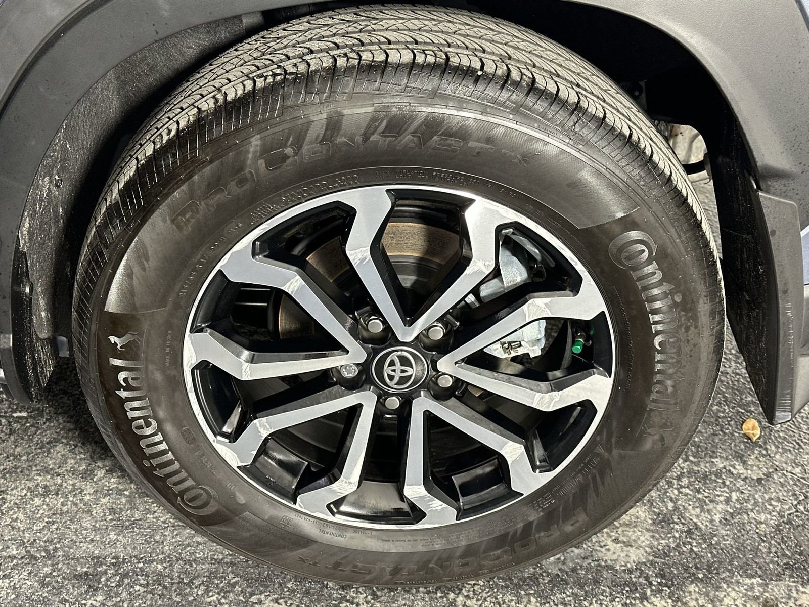 Used 2026 Toyota Corolla Cross AWD Hybrid image 11