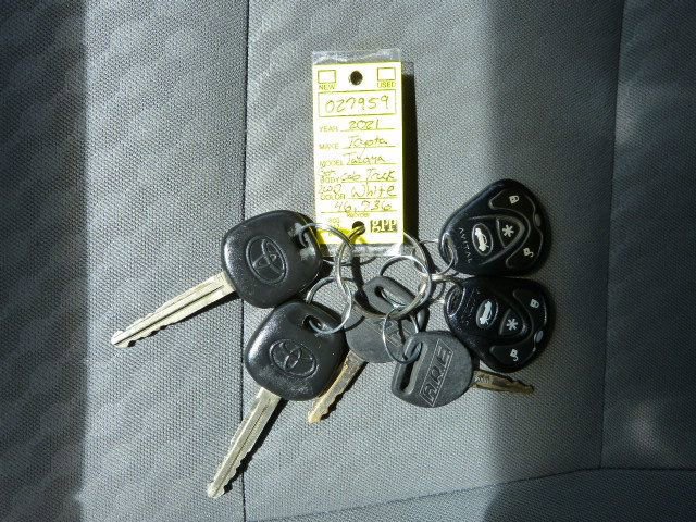 Used 2021 Toyota Tacoma SR image 41