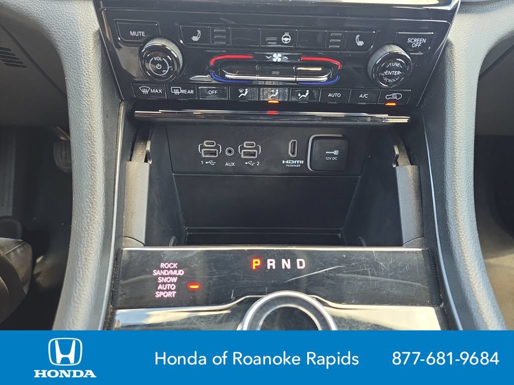 Used 2024 Jeep Grand Cherokee Limited 4xe AWD/4WD image 14