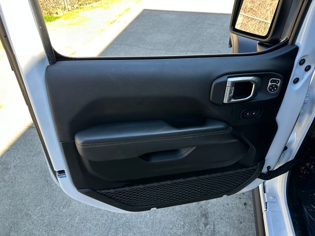 Used 2021 Jeep Wrangler Unlimited Rubicon w/ Dual Top Group image 15