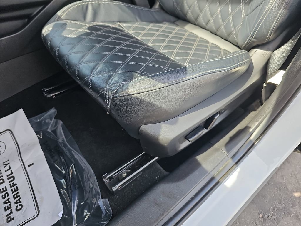 Used 2022 Mitsubishi Outlander SEL AWD/4WD image 33