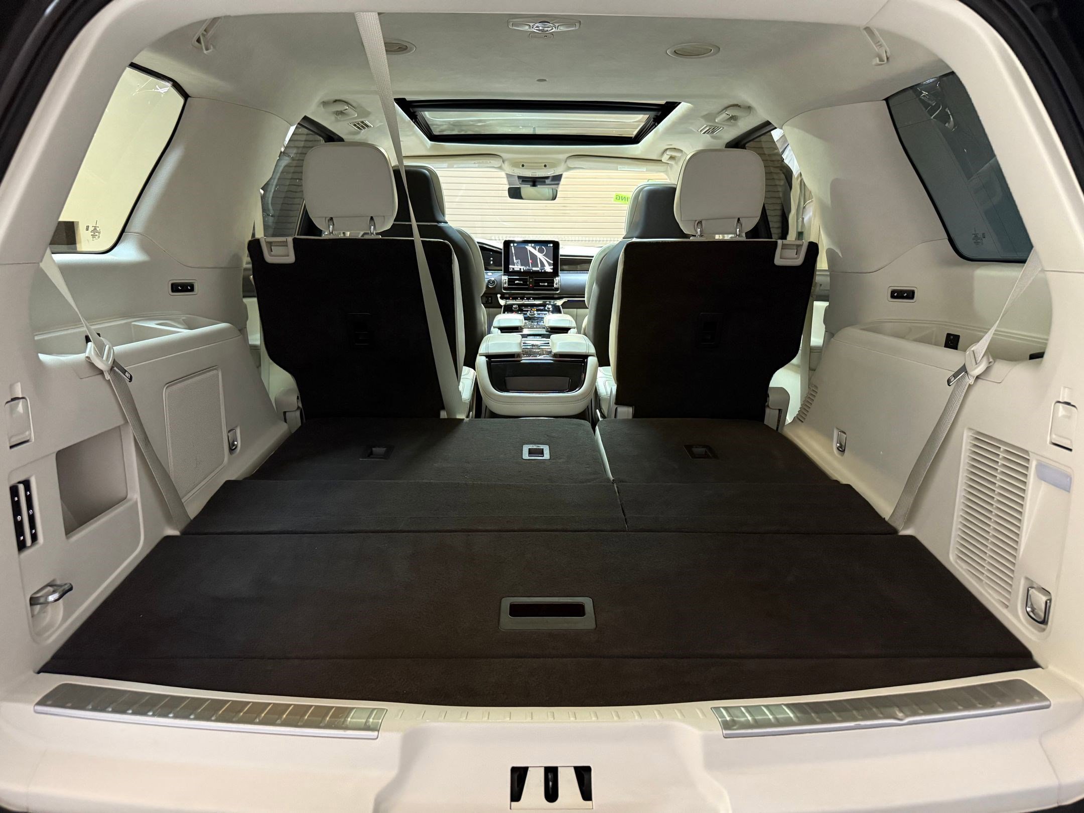 Used 2021 Lincoln Navigator Black Label AWD/4WD image 49