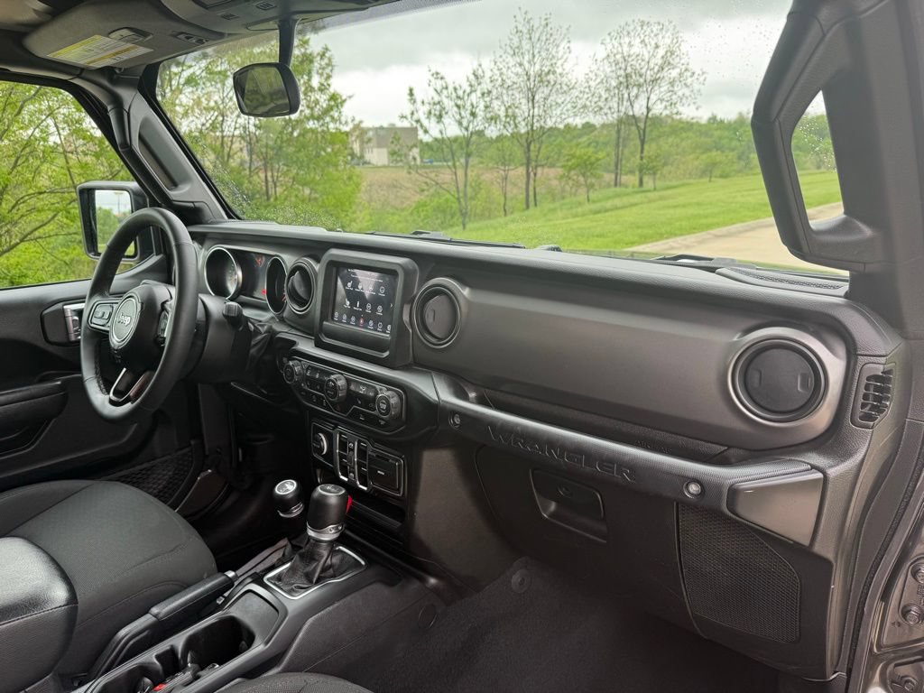 Used 2023 Jeep Wrangler Unlimited Sport AWD/4WD image 22