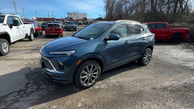 New 2026 Buick Encore GX Avenir w/ Avenir Technology Package image 4