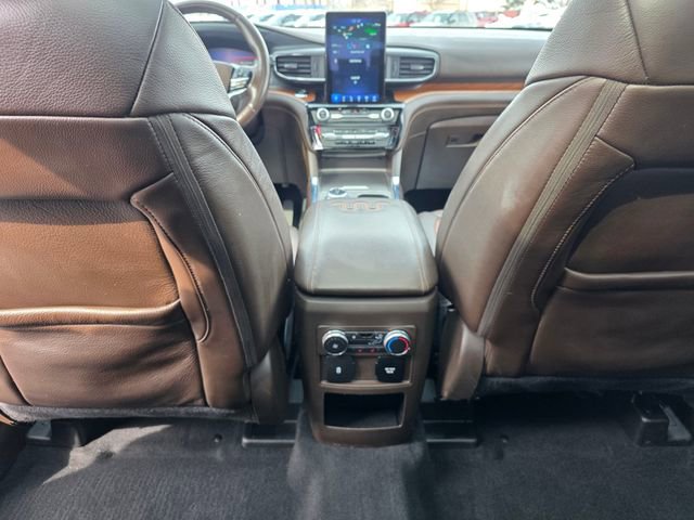 Used 2021 Ford Explorer King Ranch w/ Premium Technology Package AWD/4WD image 18