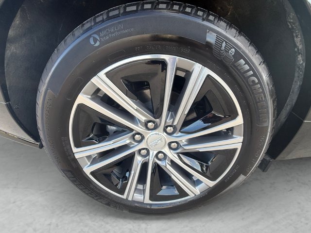 Certified 2026 Cadillac Lyriq Luxury AWD/4WD image 22
