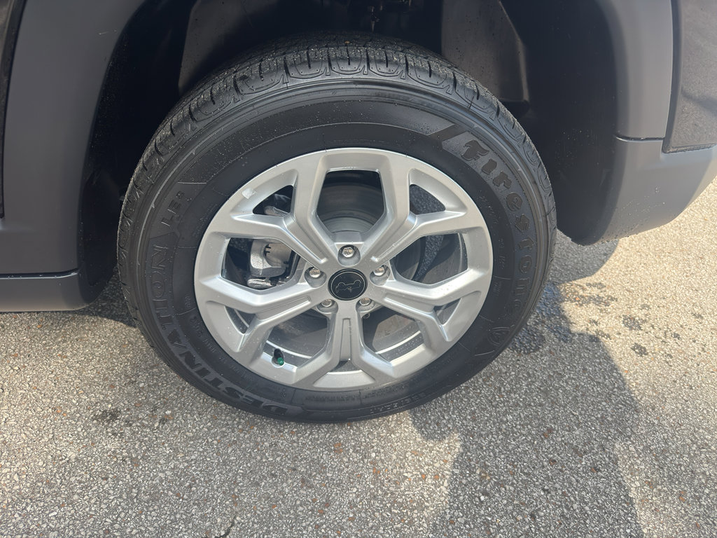 New 2025 Jeep Compass Latitude image 23