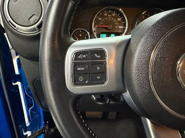 Used 2015 Jeep Wrangler Sport image 14