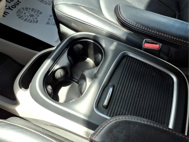 Used 2018 Chrysler Pacifica Touring-L Plus FWD image 27