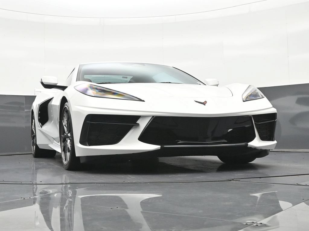 Used 2024 Chevrolet Corvette Stingray Convertible w/ 1LT RWD image 29